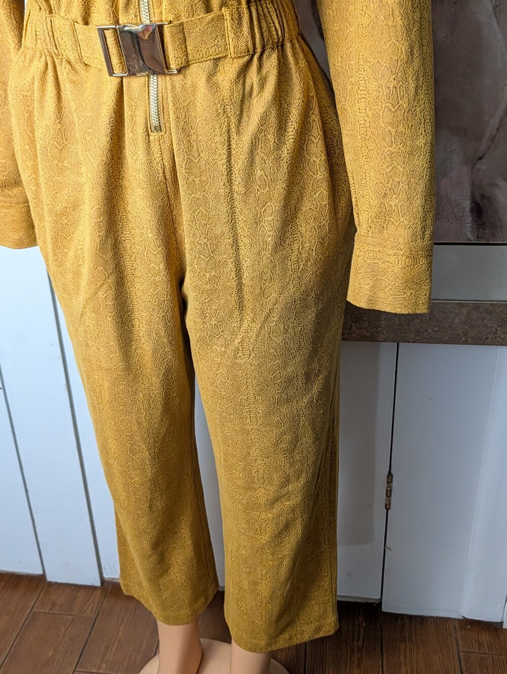 Cara Santana x Apt. 9 utility jumpsuit Mustard Jumpsuit with Belted Waist Sz M - Picture 3 of 11
